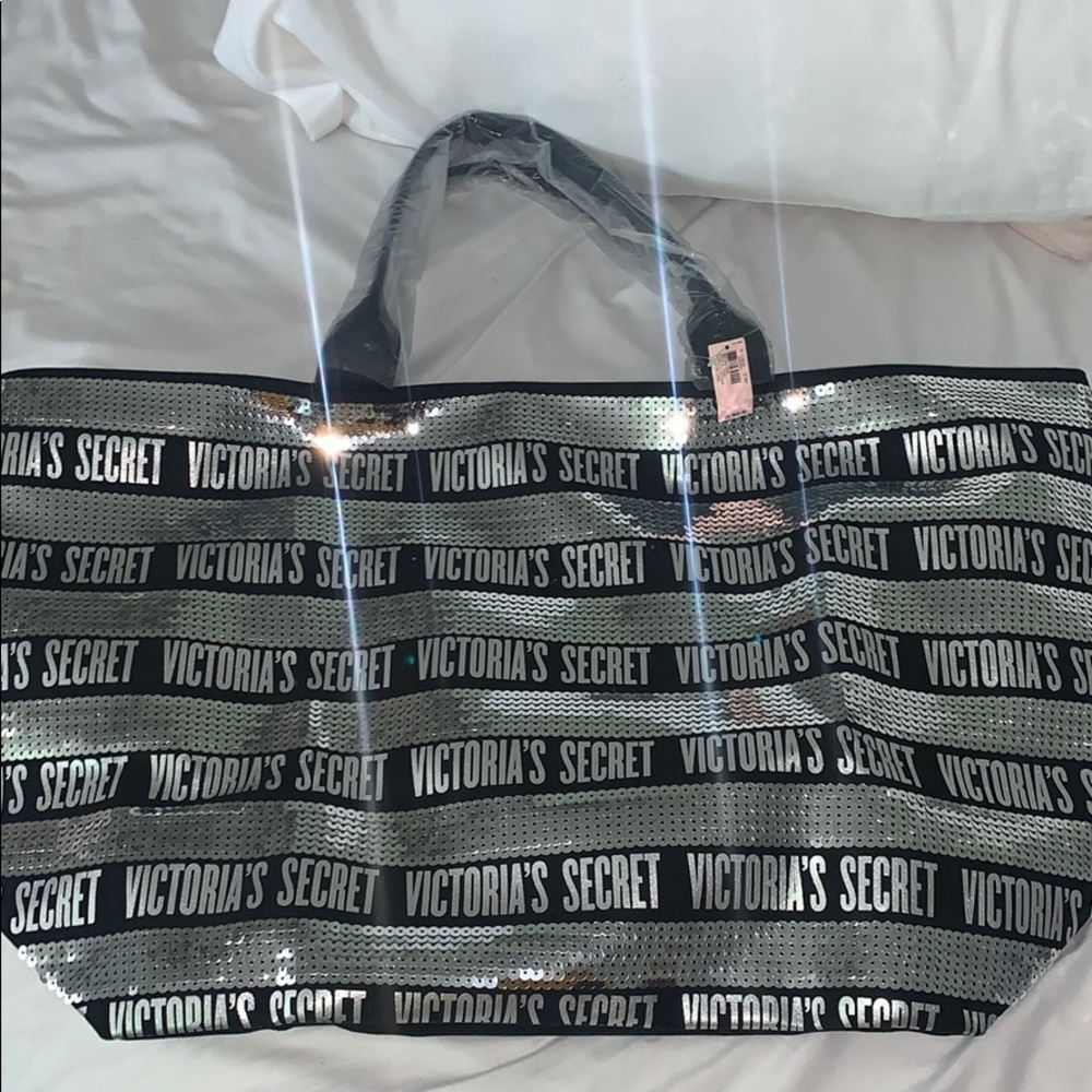 Victoria’s Secret Tote
